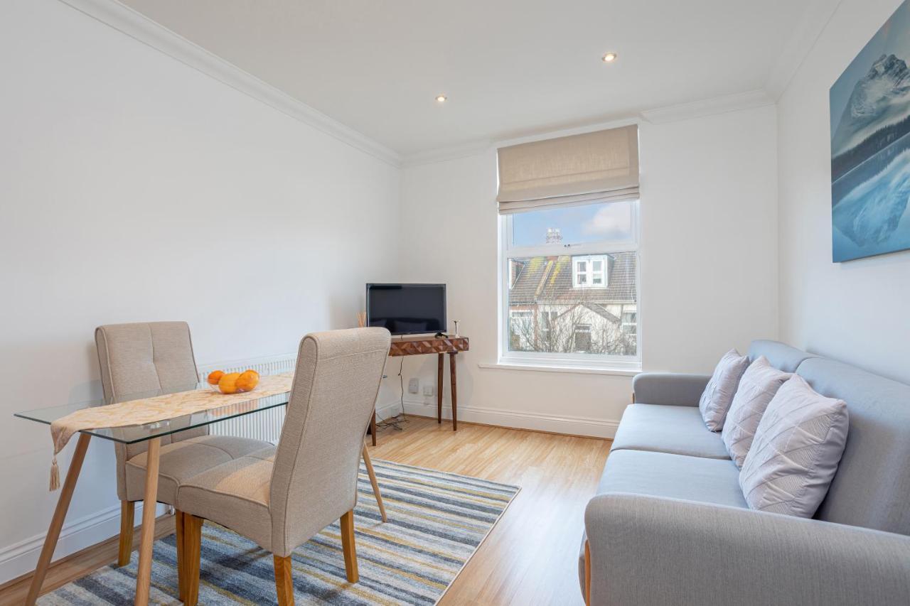 Luxury Granada Apartments - 1 & 2 Bed Flats W Free Parking Perfect For Contractors, Students Near The Beach Portsmouth Zewnętrze zdjęcie