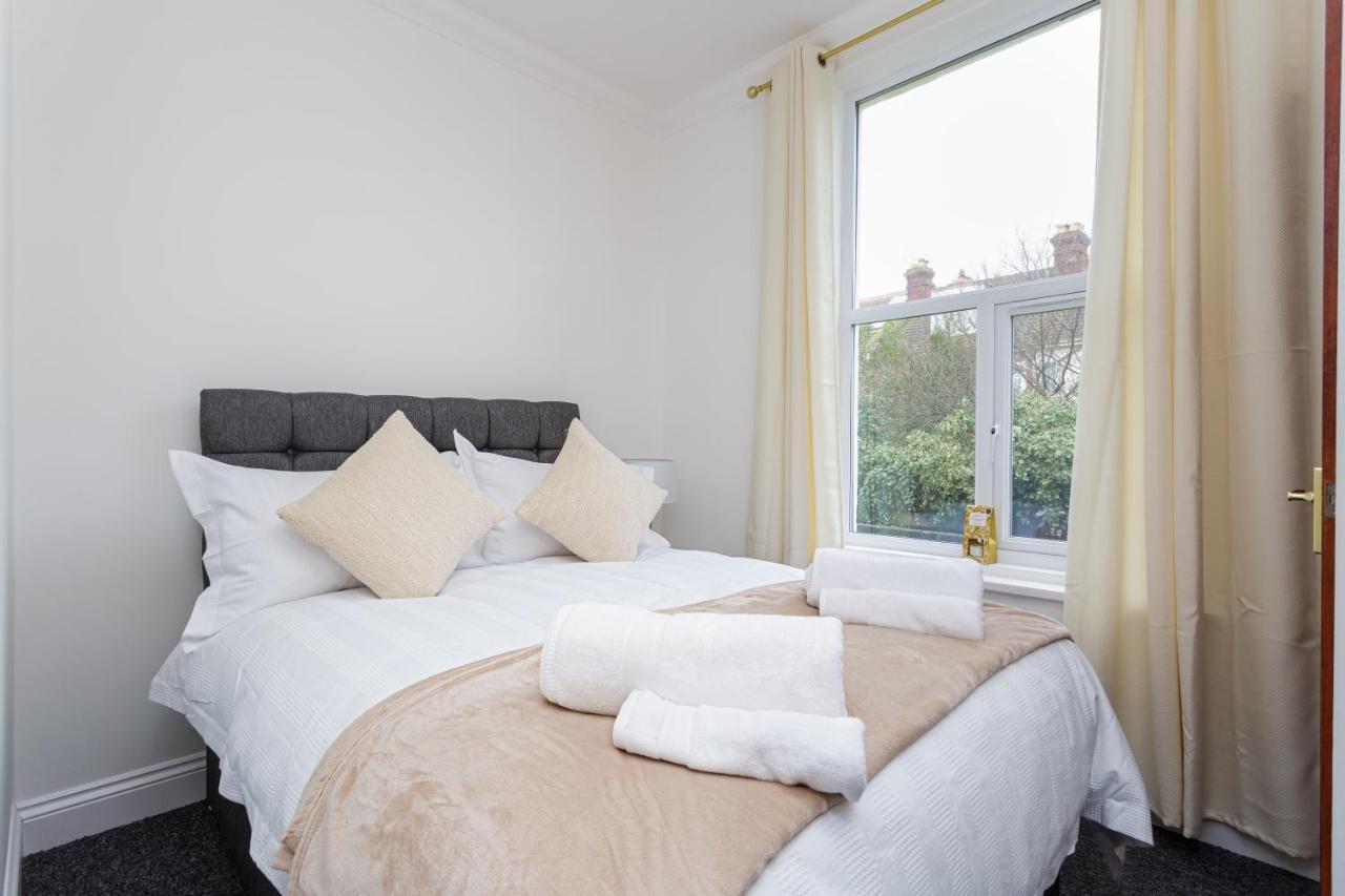 Luxury Granada Apartments - 1 & 2 Bed Flats W Free Parking Perfect For Contractors, Students Near The Beach Portsmouth Pokój zdjęcie