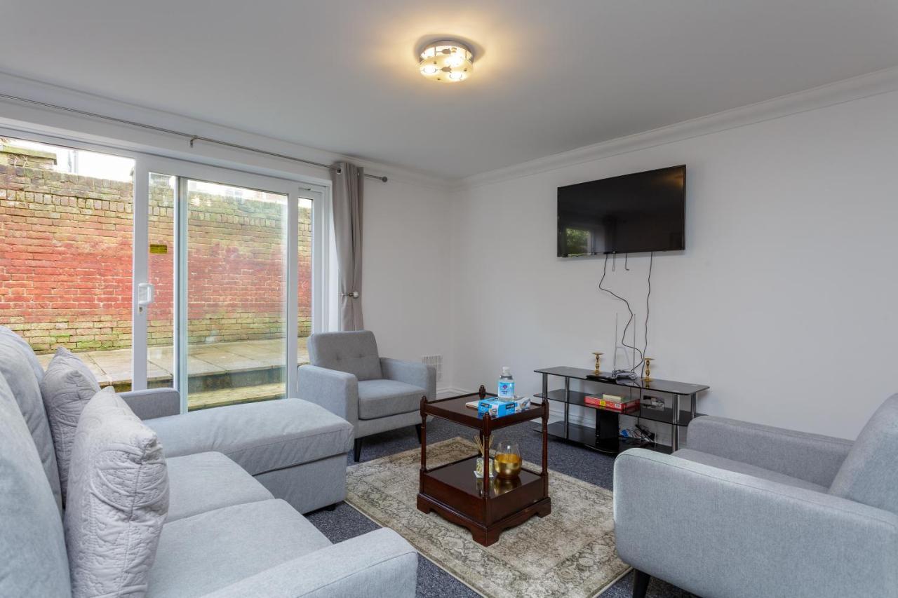 Luxury Granada Apartments - 1 & 2 Bed Flats W Free Parking Perfect For Contractors, Students Near The Beach Portsmouth Pokój zdjęcie