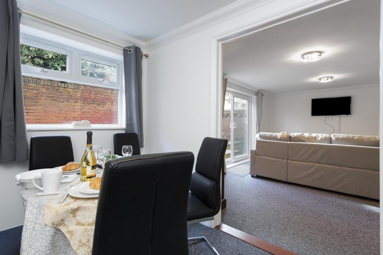 Luxury Granada Apartments - 1 & 2 Bed Flats W Free Parking Perfect For Contractors, Students Near The Beach Portsmouth Pokój zdjęcie