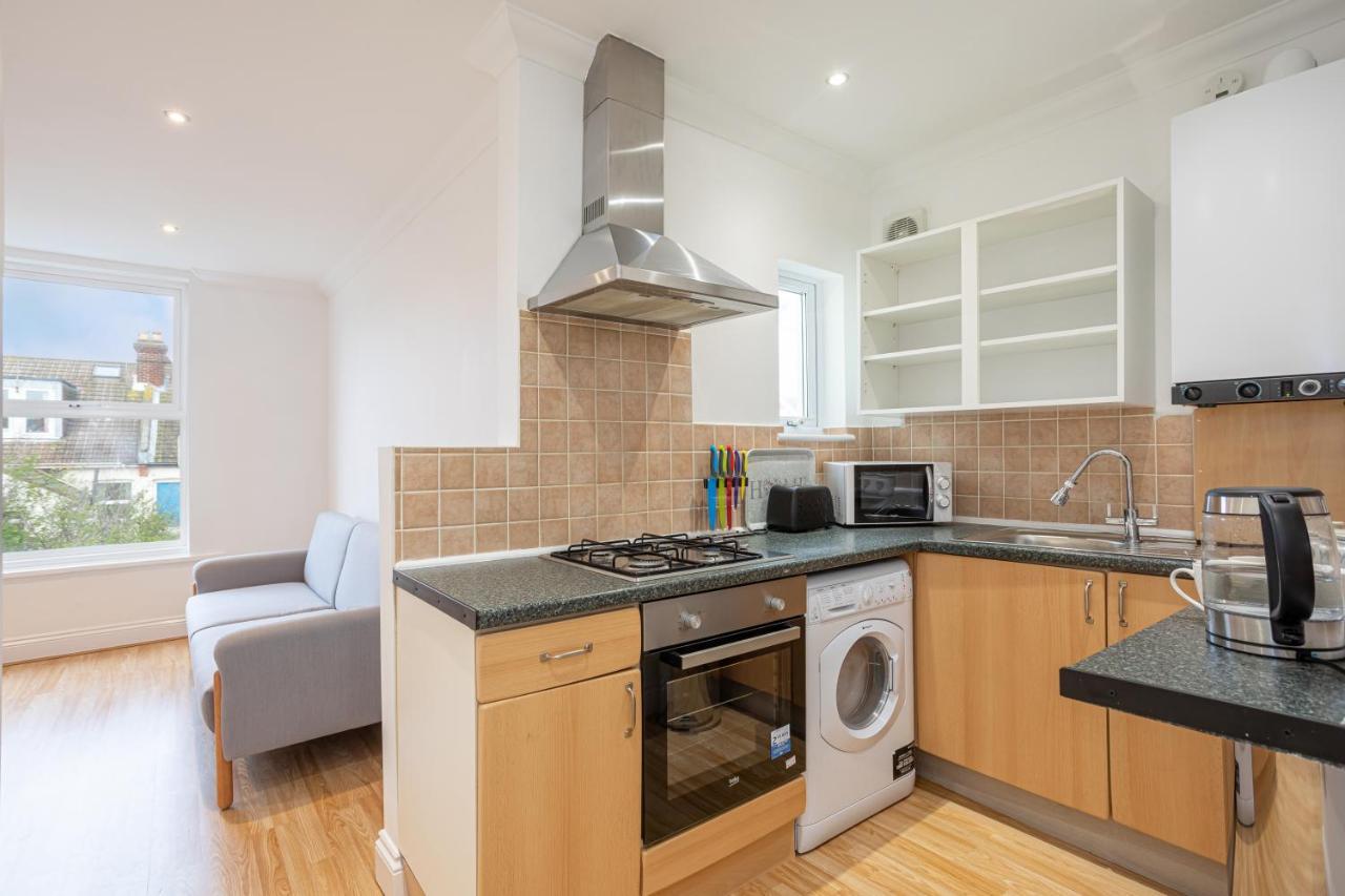 Luxury Granada Apartments - 1 & 2 Bed Flats W Free Parking Perfect For Contractors, Students Near The Beach Portsmouth Zewnętrze zdjęcie